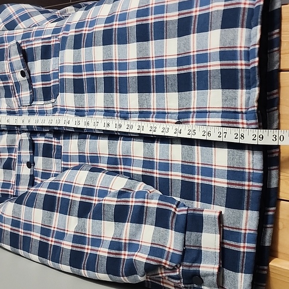 Thread Wave Quilted Button Down plaid Long Sleeves Size Small - Picture 7 of 7